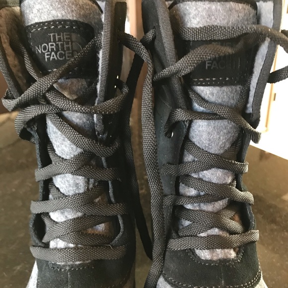 New The North Face Shellista II Roll-Down Boots - Picture 9 of 14